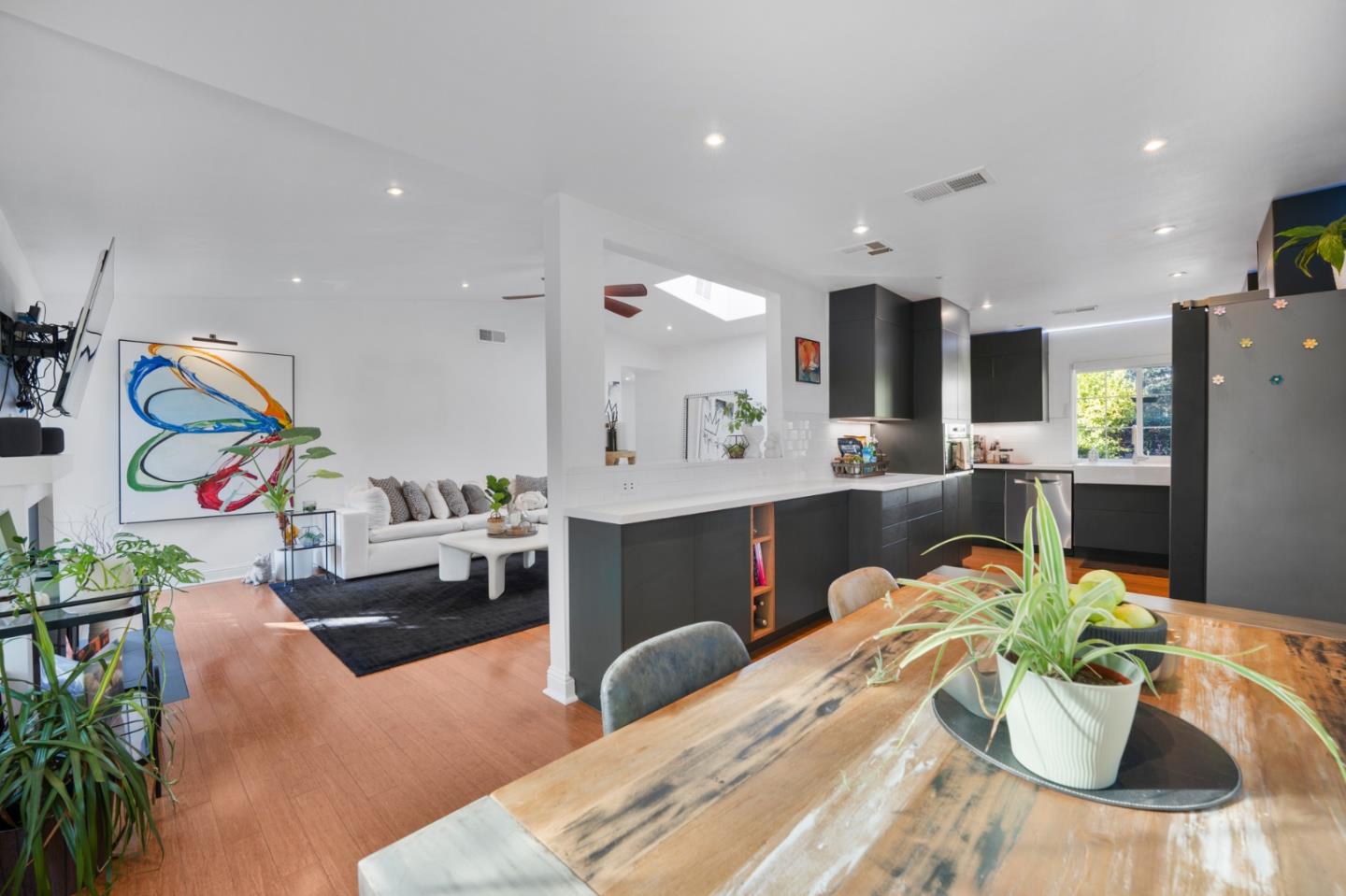 Detail Gallery Image 10 of 32 For 5510 Dunsburry Way, San Jose,  CA 95123 - 3 Beds | 2 Baths