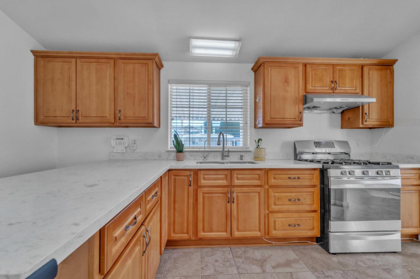 Detail Gallery Image 12 of 36 For 200 Ford Rd #168,  San Jose,  CA 95138 - 3 Beds | 2 Baths