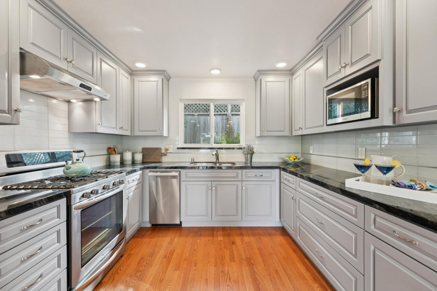 Detail Gallery Image 26 of 50 For 513 Encino Dr, Aptos,  CA 95003 - 3 Beds | 2/1 Baths