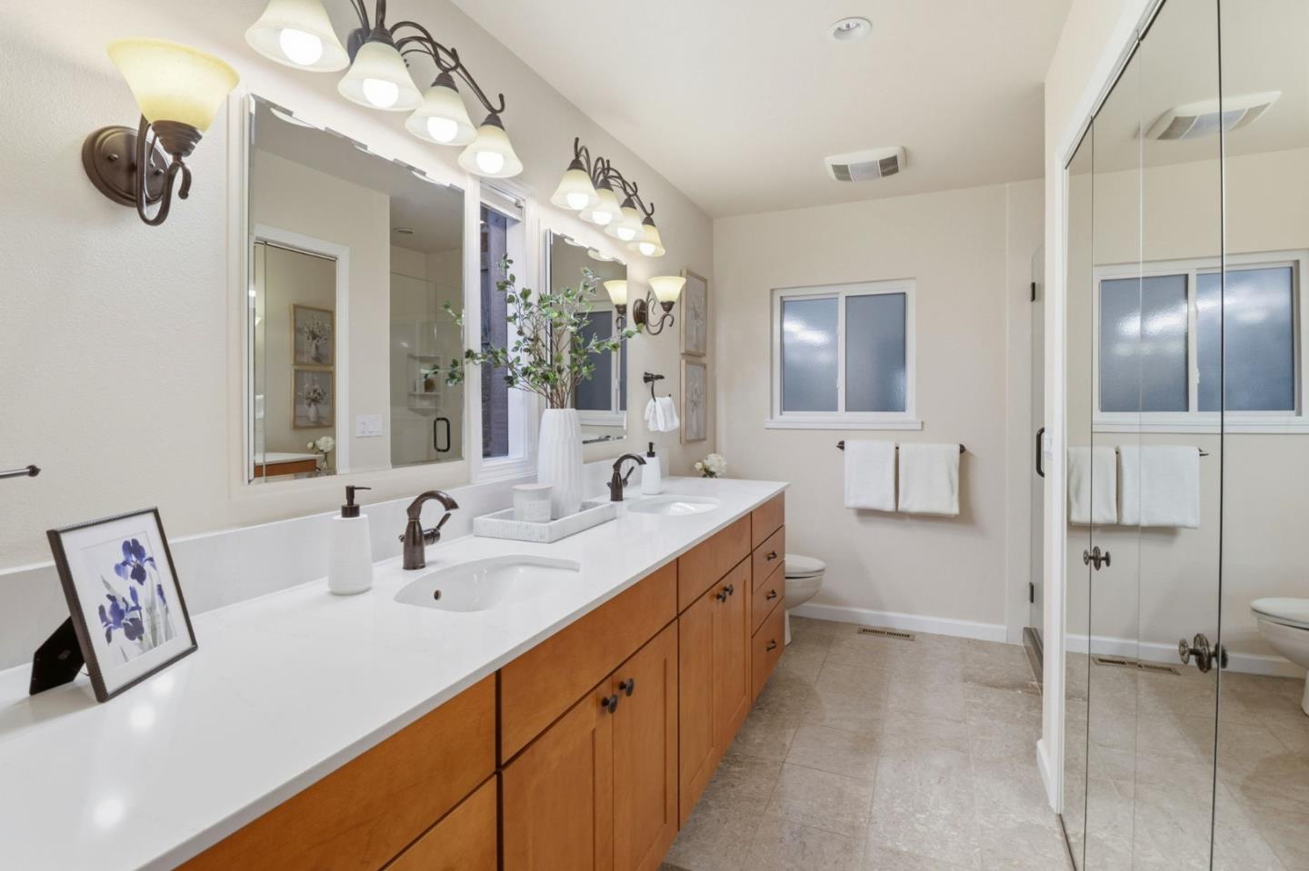 Detail Gallery Image 13 of 26 For 2728 Sequoia Way, Belmont,  CA 94002 - 3 Beds | 2/1 Baths