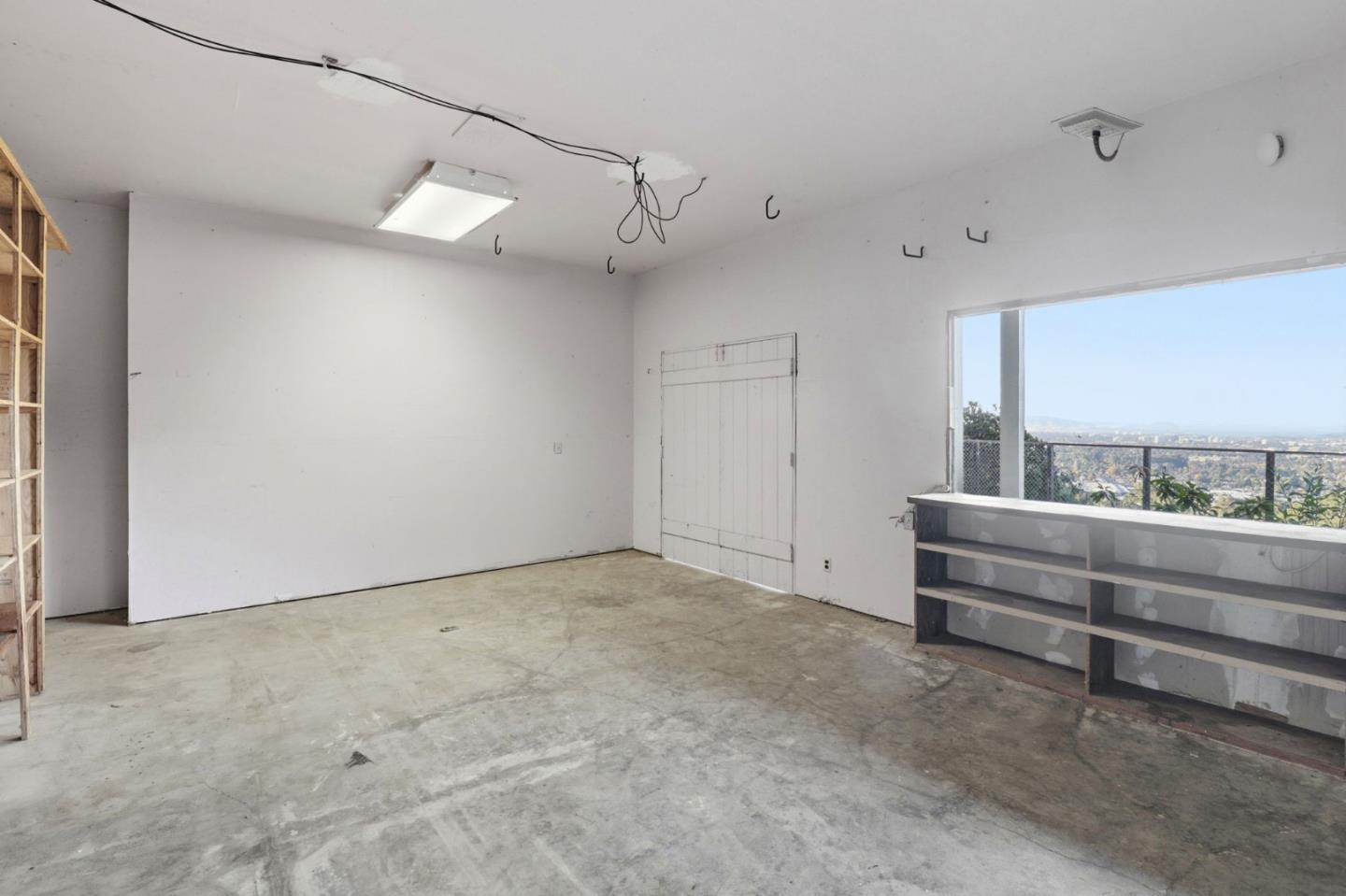 Detail Gallery Image 18 of 26 For 2728 Sequoia Way, Belmont,  CA 94002 - 3 Beds | 2/1 Baths