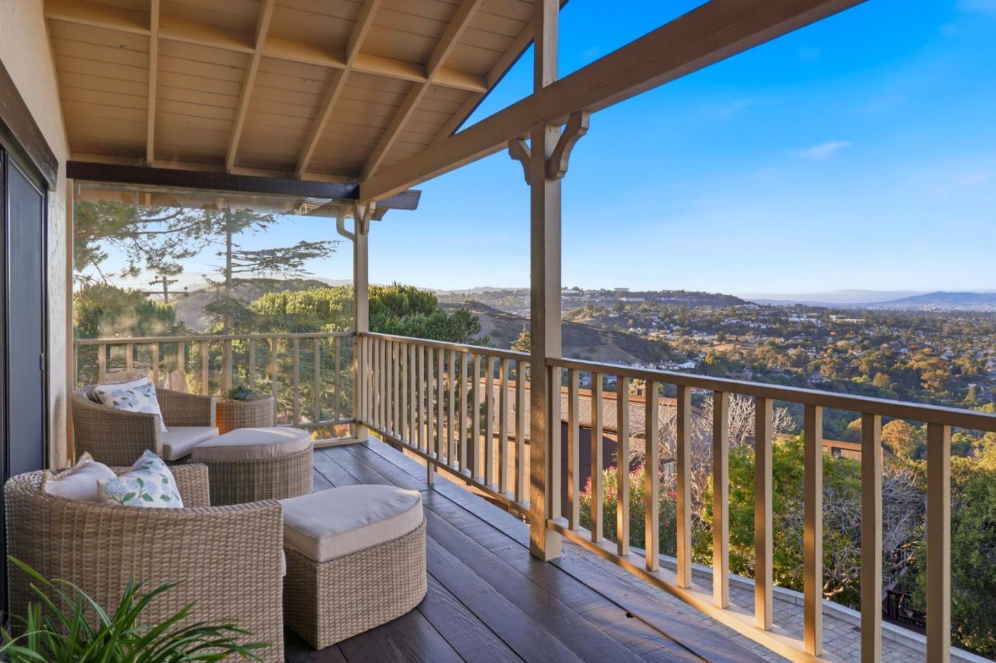 Detail Gallery Image 19 of 26 For 2728 Sequoia Way, Belmont,  CA 94002 - 3 Beds | 2/1 Baths