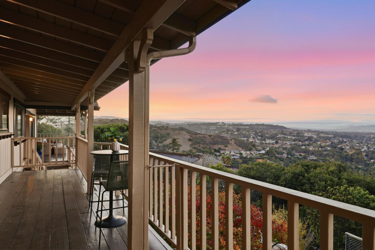 Detail Gallery Image 25 of 26 For 2728 Sequoia Way, Belmont,  CA 94002 - 3 Beds | 2/1 Baths