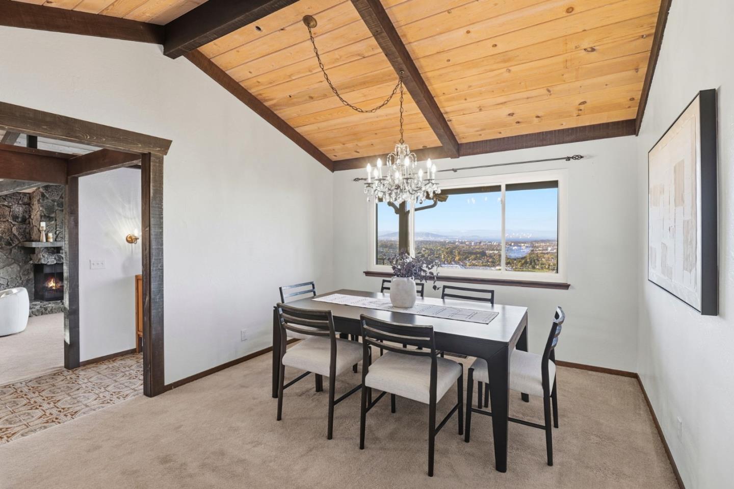 Detail Gallery Image 5 of 26 For 2728 Sequoia Way, Belmont,  CA 94002 - 3 Beds | 2/1 Baths