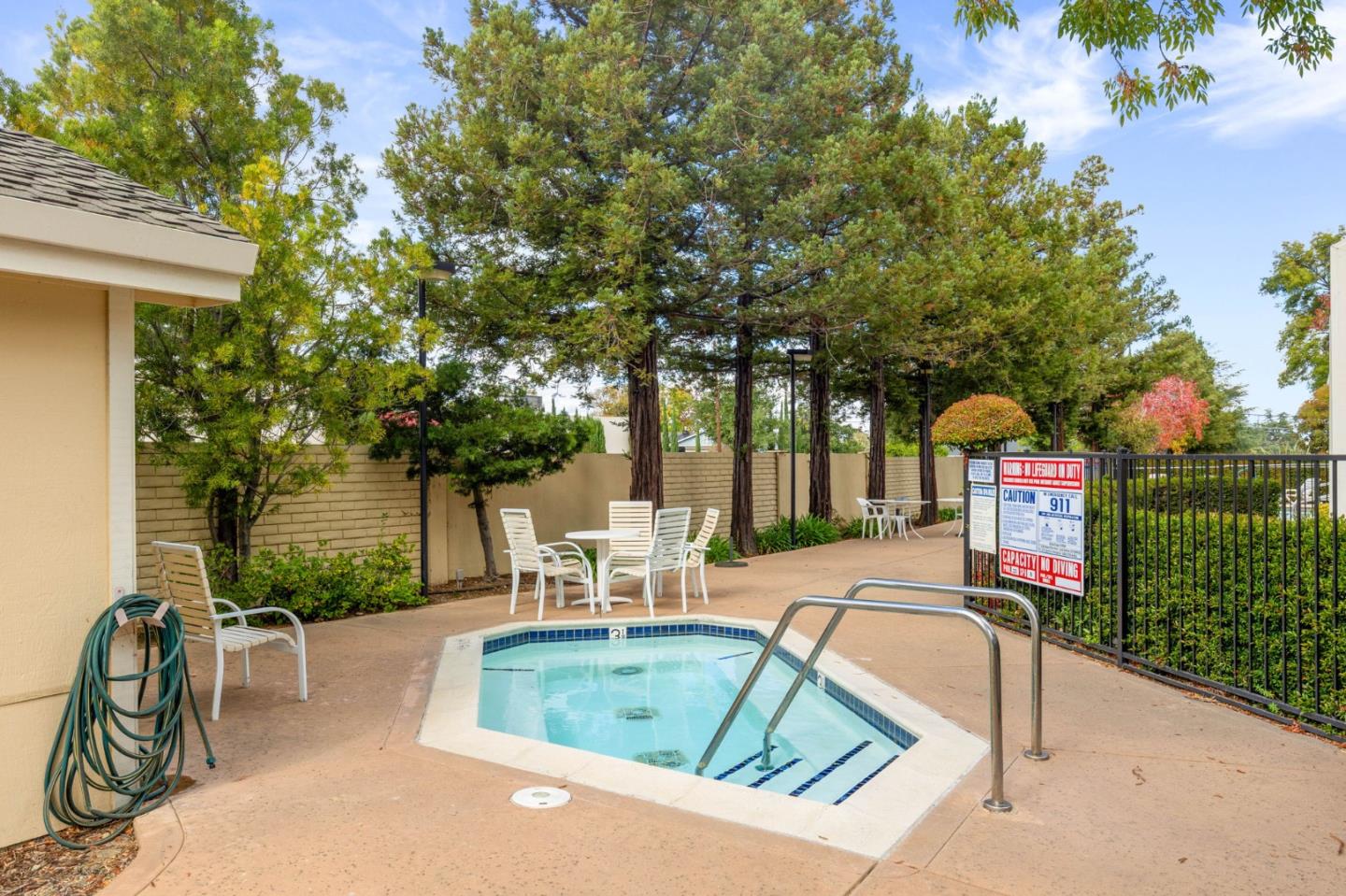 Detail Gallery Image 28 of 37 For 576 W Parr Ave #1,  Los Gatos,  CA 95032 - 2 Beds | 1 Baths