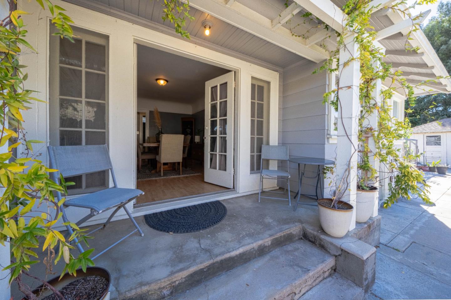 Detail Gallery Image 10 of 32 For 18 Chestnut St, Salinas,  CA 93901 - 2 Beds | 1 Baths