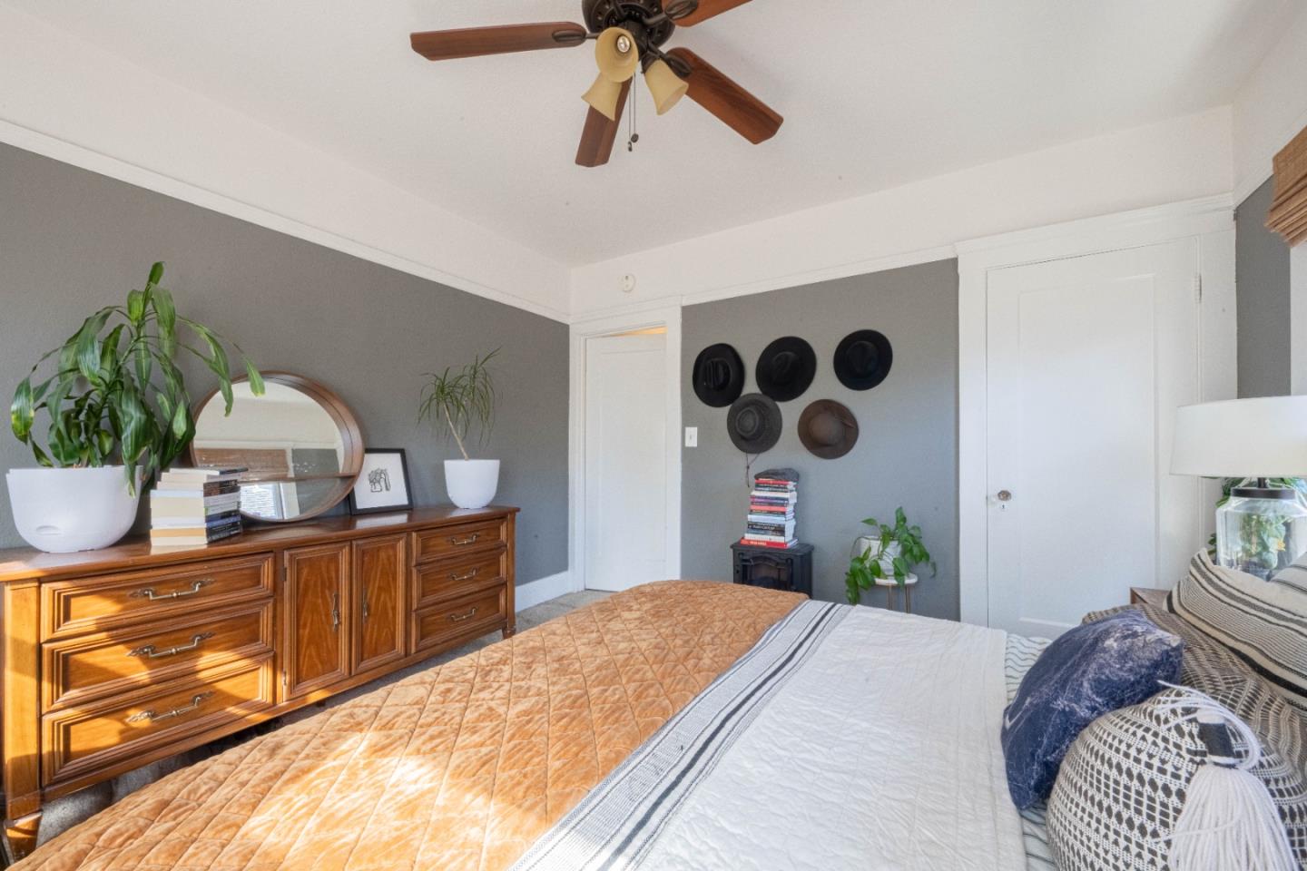 Detail Gallery Image 22 of 32 For 18 Chestnut St, Salinas,  CA 93901 - 2 Beds | 1 Baths