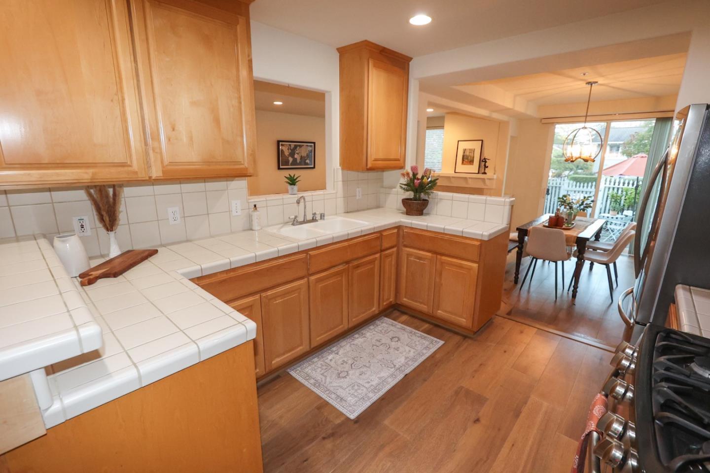 Detail Gallery Image 11 of 40 For 3372 Aptos Rancho Rd, Aptos,  CA 95003 - 3 Beds | 2/1 Baths