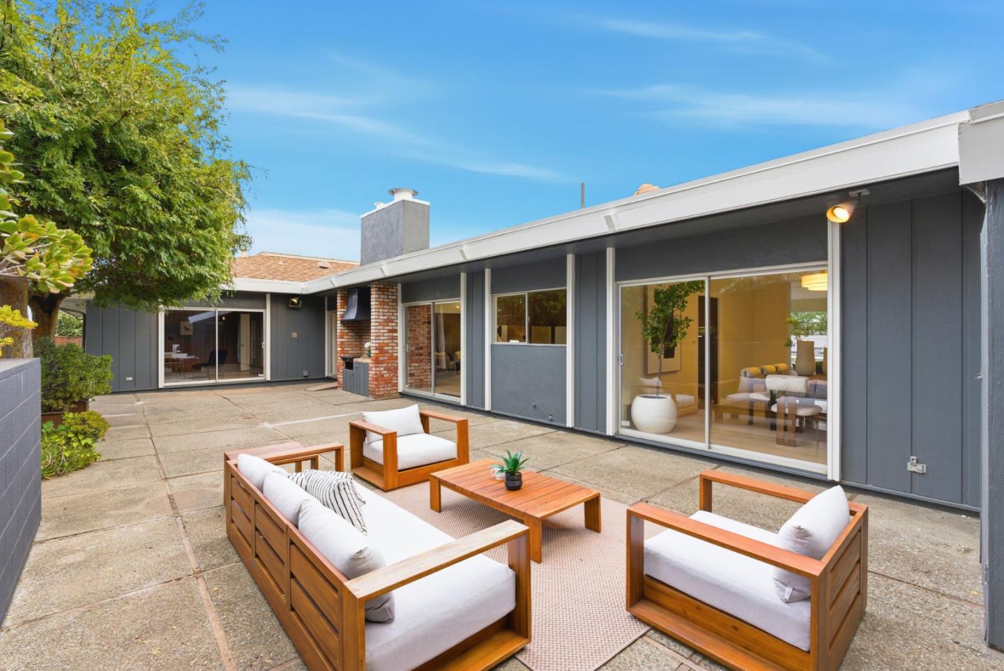 Detail Gallery Image 46 of 57 For 60 Loree Ln, Millbrae,  CA 94030 - 4 Beds | 2/1 Baths