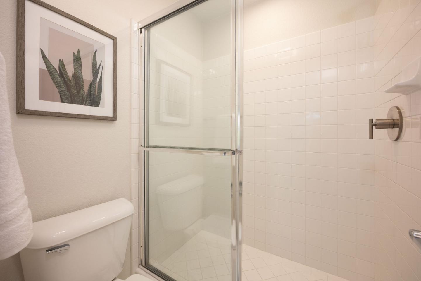 Detail Gallery Image 24 of 37 For 43 Erin Ln, Half Moon Bay,  CA 94019 - 2 Beds | 2/1 Baths