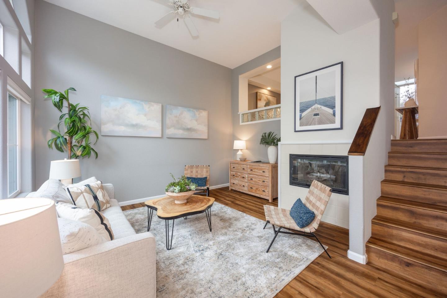 Detail Gallery Image 5 of 37 For 43 Erin Ln, Half Moon Bay,  CA 94019 - 2 Beds | 2/1 Baths