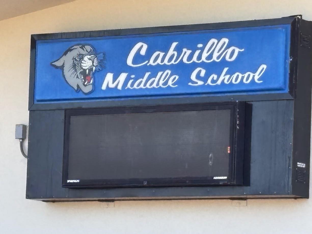 Detail Gallery Image 10 of 11 For 2747 Donovan Ave, Santa Clara,  CA 95051 - 4 Beds | 2 Baths