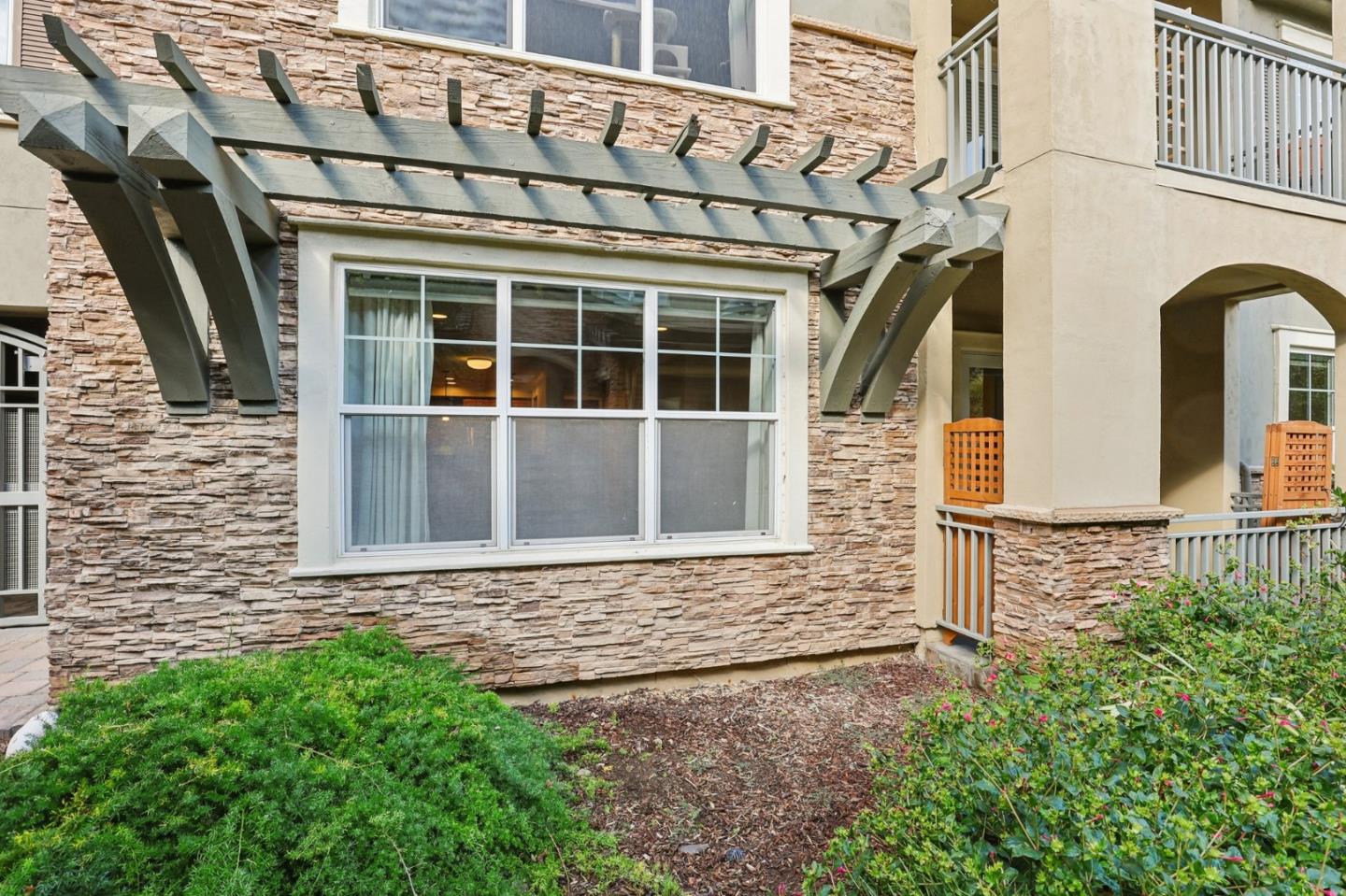 Photo #4: ML82026988 Listing: Photo #4