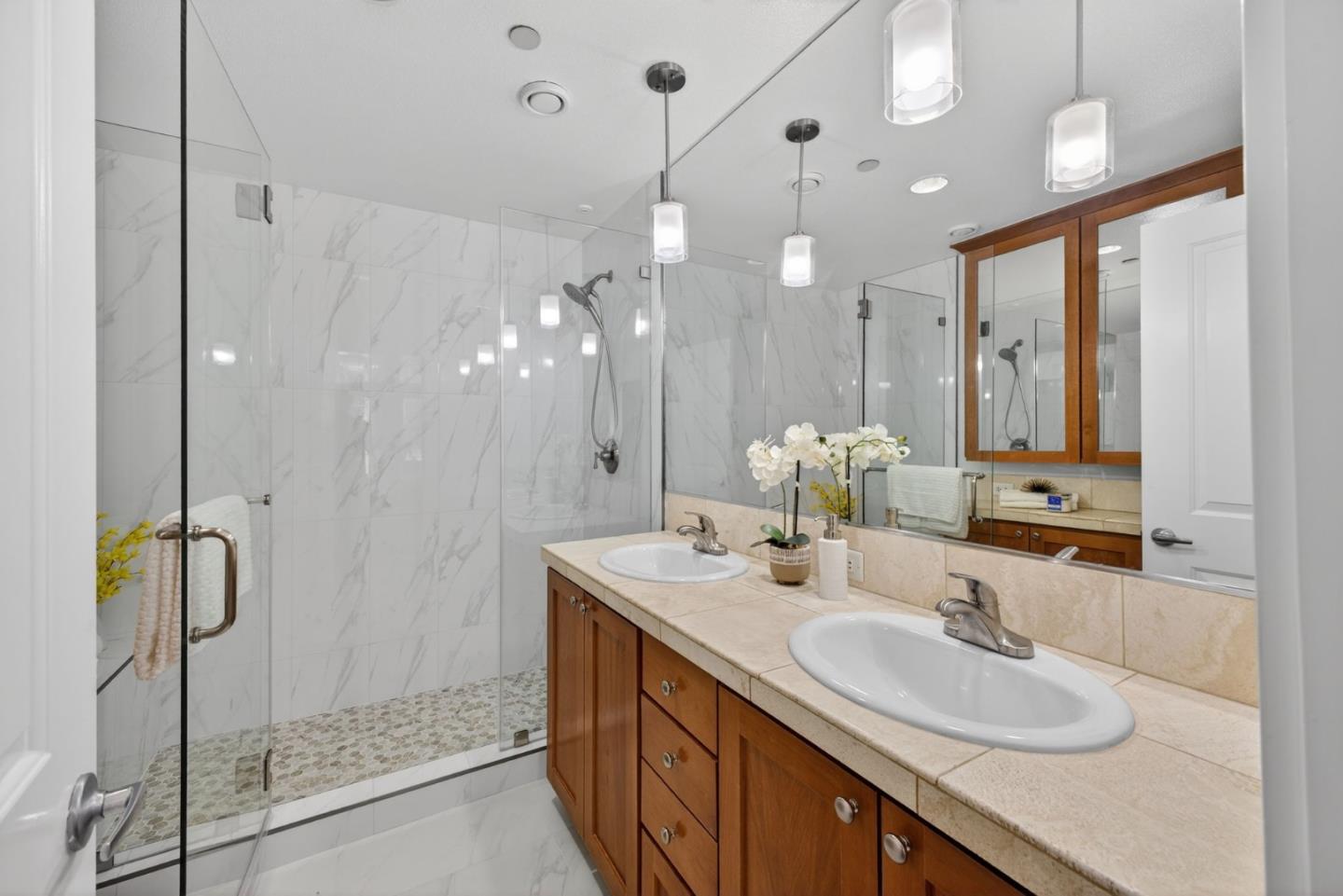 Photo #18: ML82026989 Listing: Photo #18