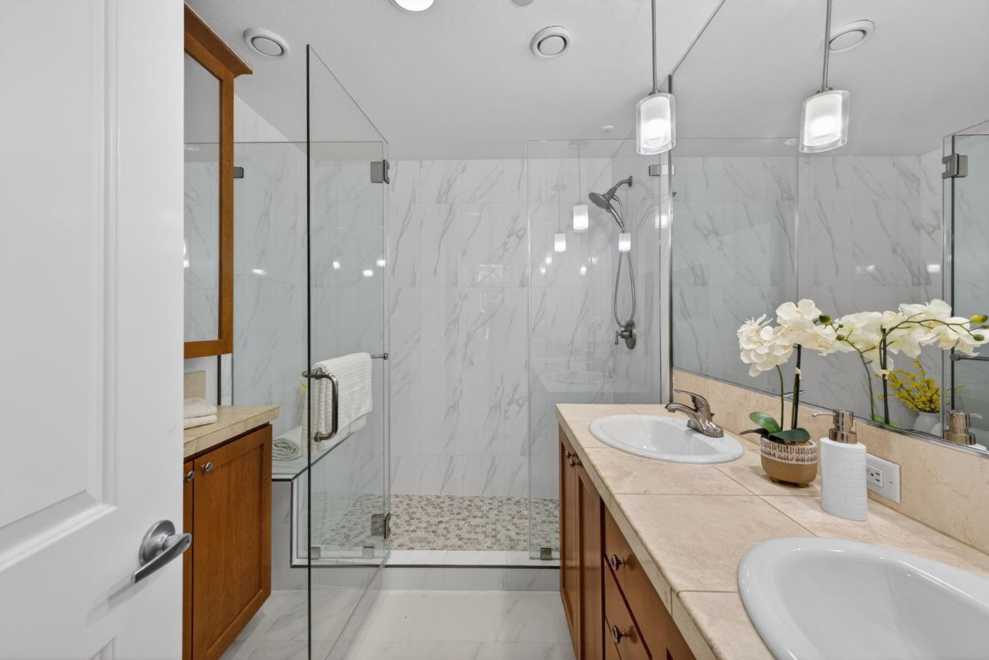 Photo #19: ML82026989 Listing: Photo #19