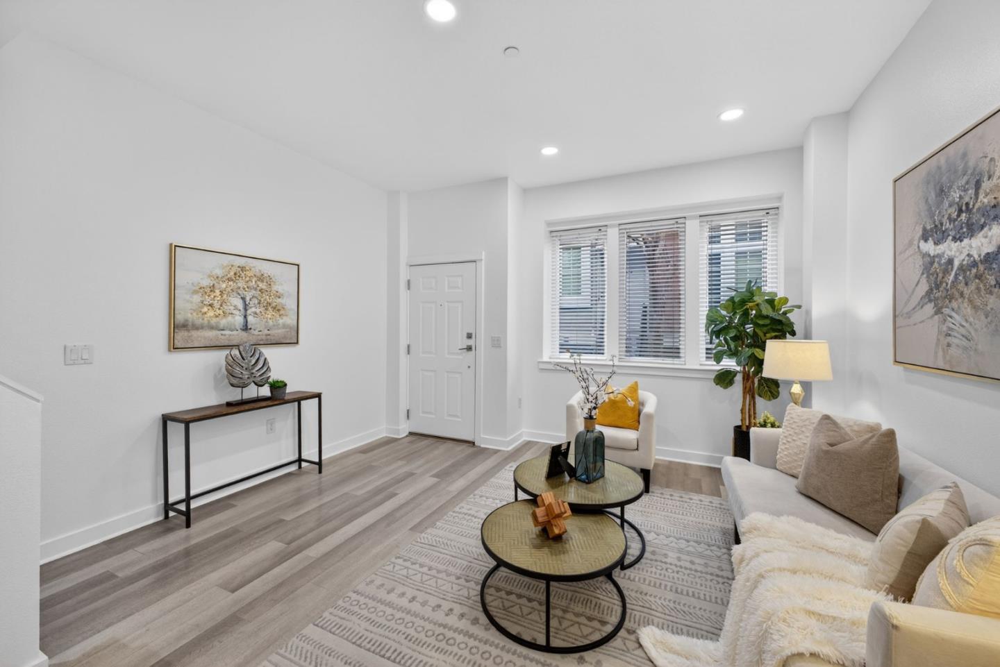 Photo #4: ML82026989 Listing: Photo #4