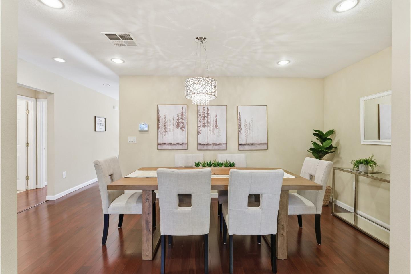 Detail Gallery Image 10 of 40 For 3776 La Donna Ave, Palo Alto,  CA 94306 - 5 Beds | 5 Baths