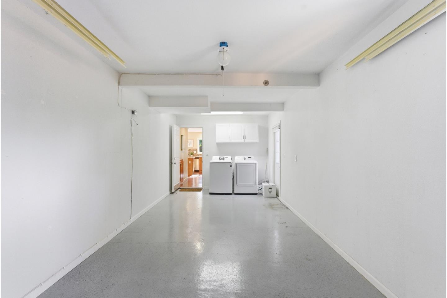 Detail Gallery Image 35 of 40 For 3776 La Donna Ave, Palo Alto,  CA 94306 - 5 Beds | 5 Baths