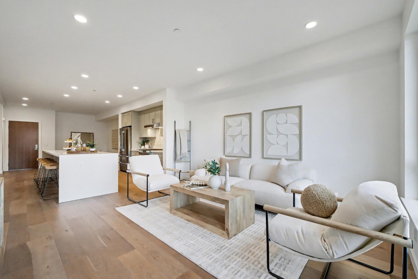 Detail Gallery Image 3 of 42 For 400 El Camino Real #107,  Belmont,  CA 94002 - 3 Beds | 2/1 Baths