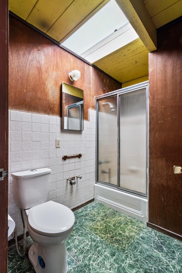 Detail Gallery Image 16 of 39 For 4142 Amaranta Ct, Palo Alto,  CA 94306 - 3 Beds | 2 Baths