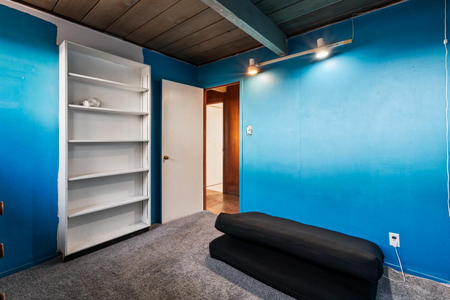 Detail Gallery Image 19 of 39 For 4142 Amaranta Ct, Palo Alto,  CA 94306 - 3 Beds | 2 Baths