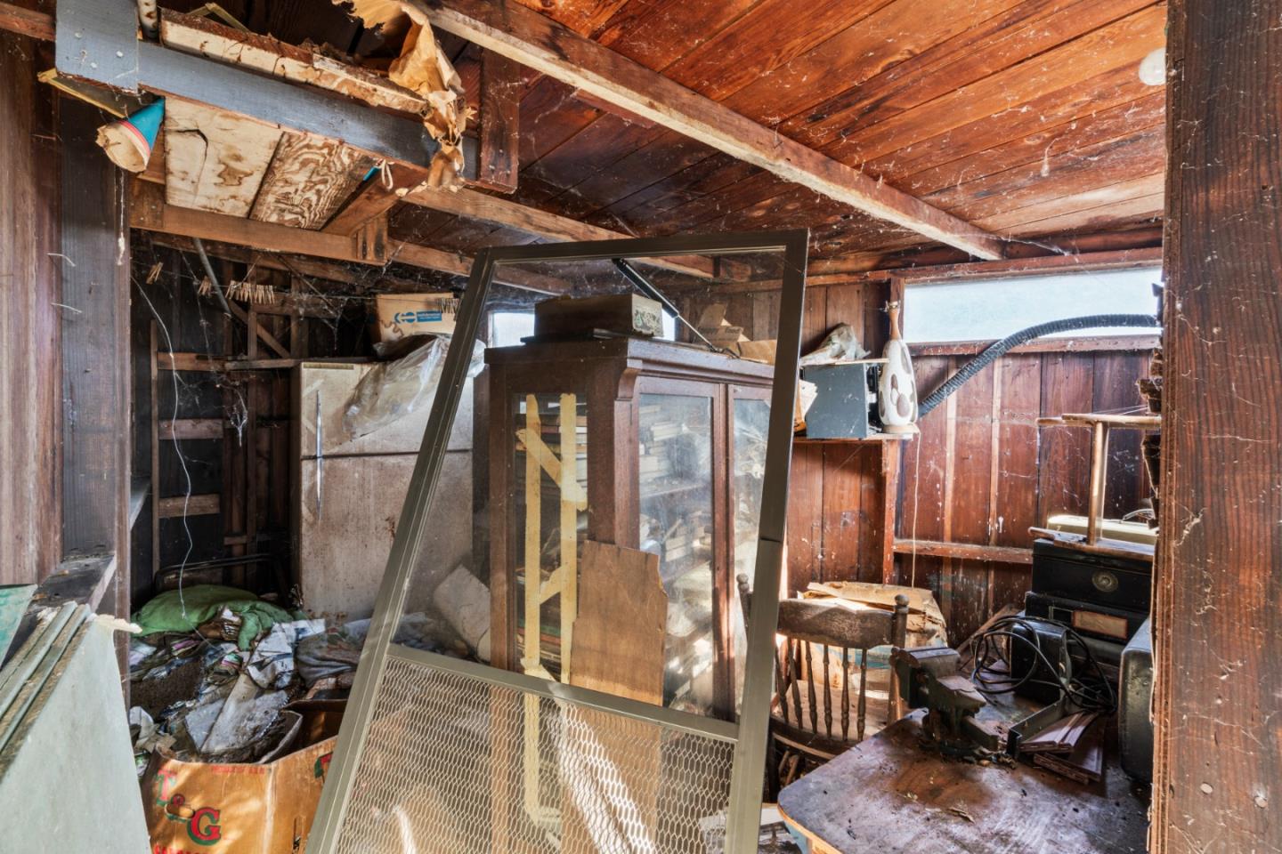 Detail Gallery Image 33 of 39 For 4142 Amaranta Ct, Palo Alto,  CA 94306 - 3 Beds | 2 Baths