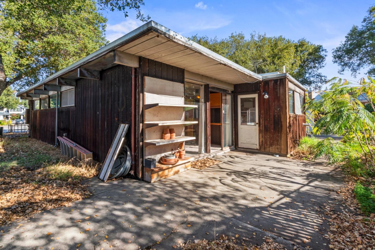 Detail Gallery Image 36 of 39 For 4142 Amaranta Ct, Palo Alto,  CA 94306 - 3 Beds | 2 Baths