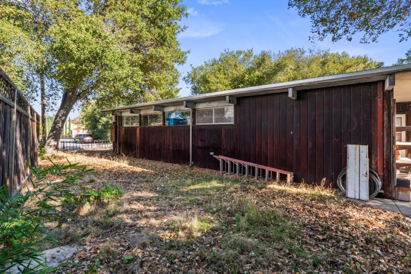 Detail Gallery Image 38 of 39 For 4142 Amaranta Ct, Palo Alto,  CA 94306 - 3 Beds | 2 Baths