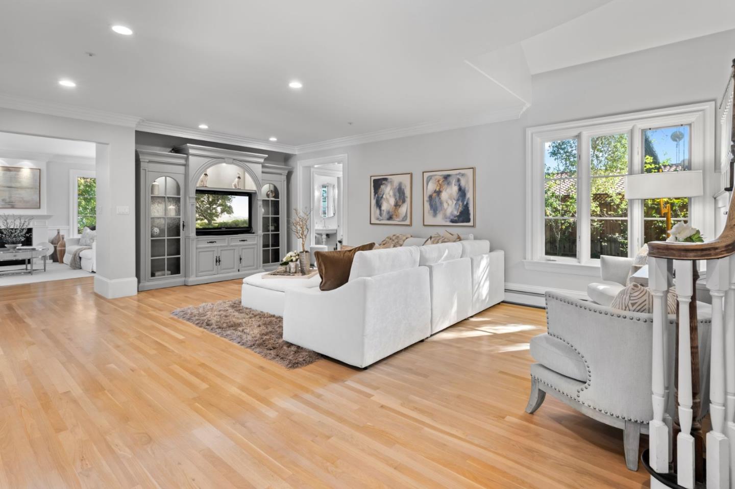 Detail Gallery Image 14 of 92 For 19050 Camino Barco, Saratoga,  CA 95070 - 6 Beds | 4 Baths