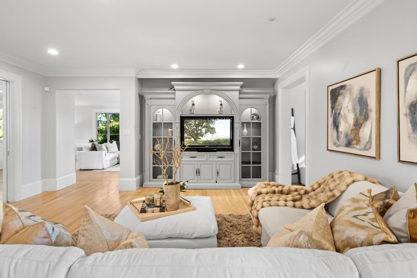 Detail Gallery Image 15 of 92 For 19050 Camino Barco, Saratoga,  CA 95070 - 6 Beds | 4 Baths