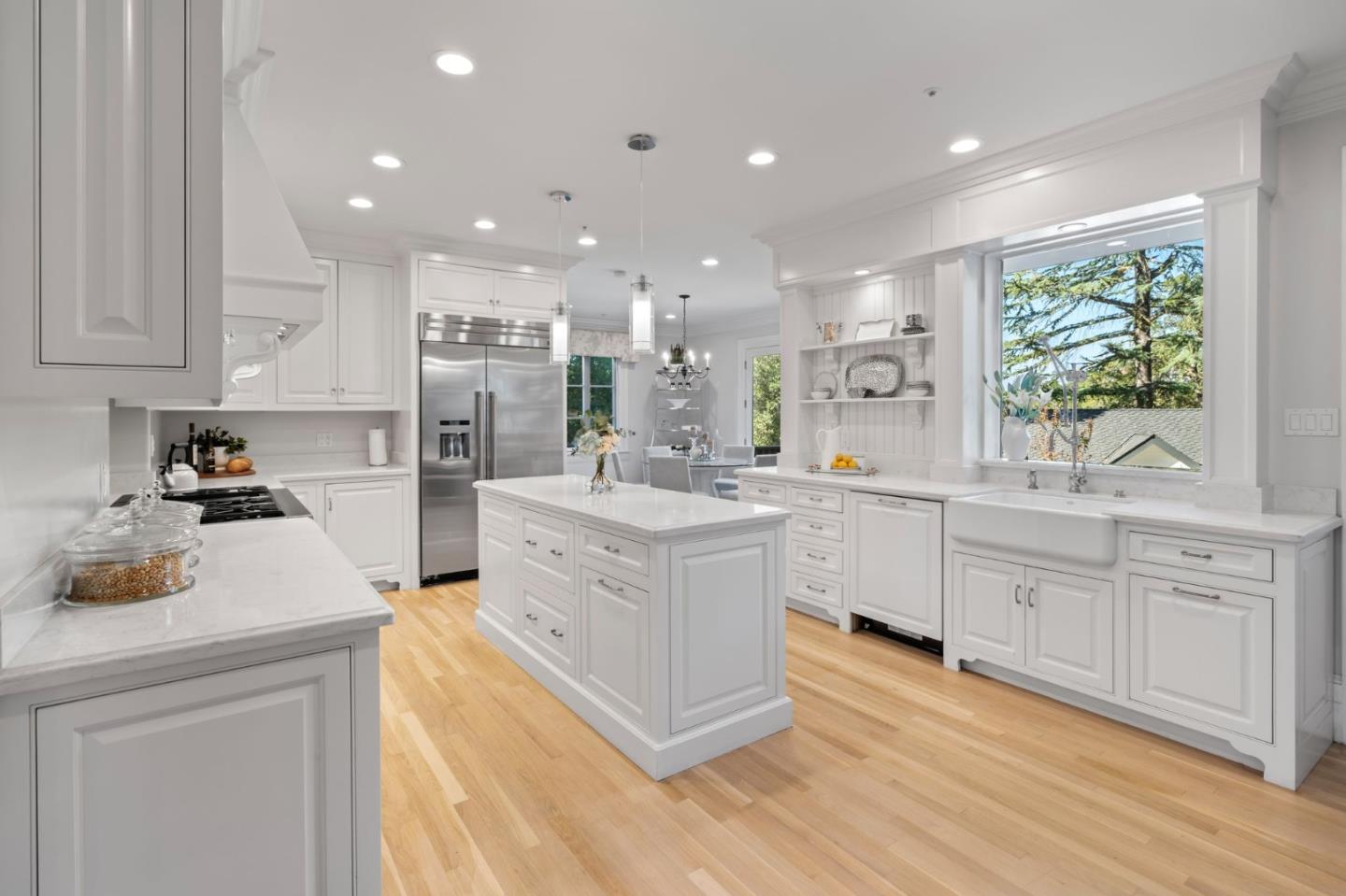 Detail Gallery Image 17 of 92 For 19050 Camino Barco, Saratoga,  CA 95070 - 6 Beds | 4 Baths