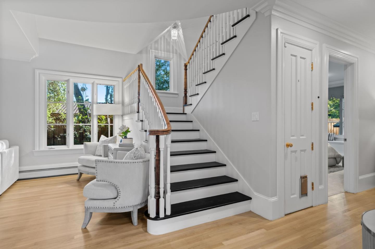 Detail Gallery Image 28 of 92 For 19050 Camino Barco, Saratoga,  CA 95070 - 6 Beds | 4 Baths