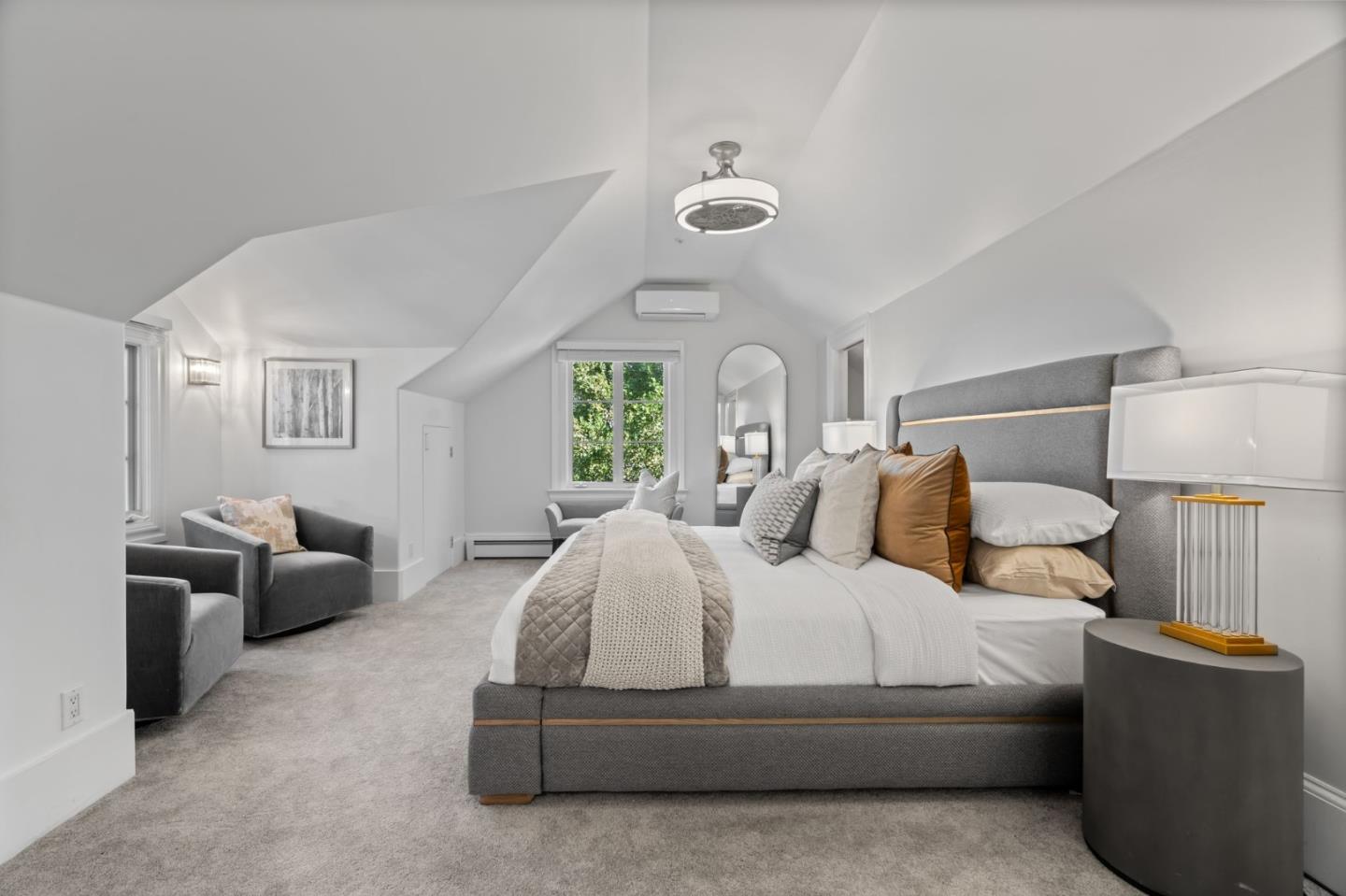 Detail Gallery Image 32 of 92 For 19050 Camino Barco, Saratoga,  CA 95070 - 6 Beds | 4 Baths