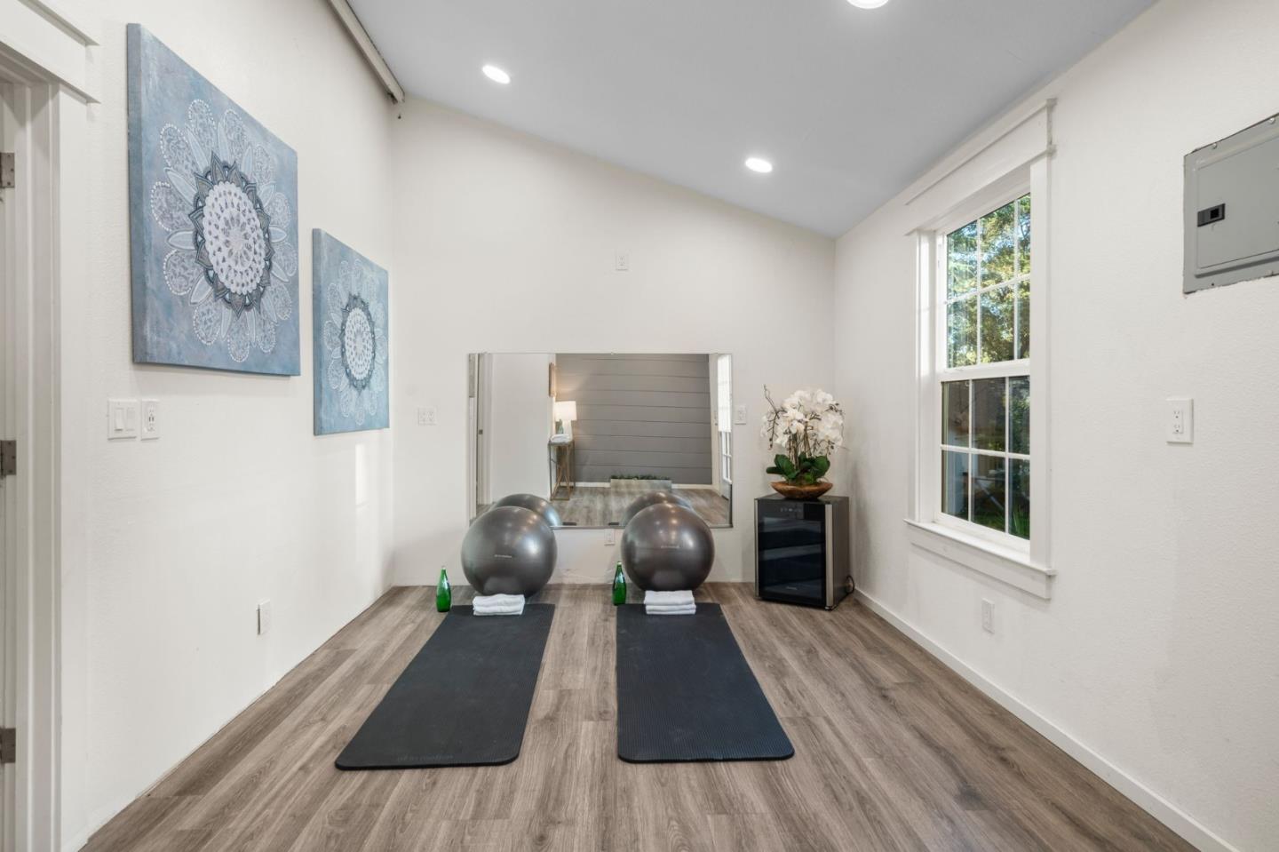 Detail Gallery Image 53 of 92 For 19050 Camino Barco, Saratoga,  CA 95070 - 6 Beds | 4 Baths