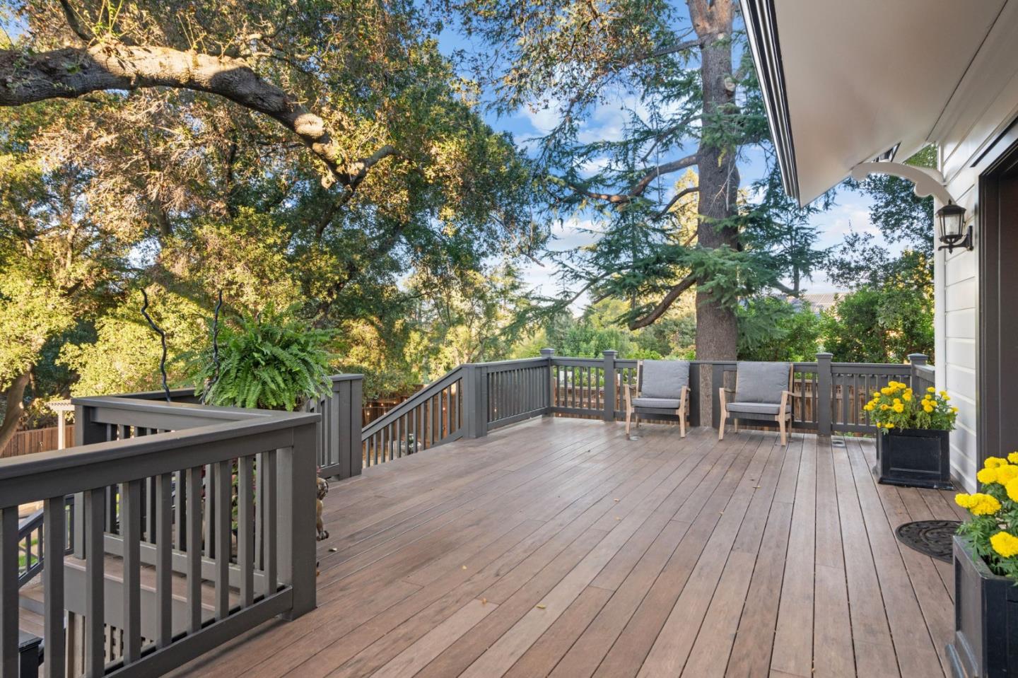 Detail Gallery Image 6 of 92 For 19050 Camino Barco, Saratoga,  CA 95070 - 6 Beds | 4 Baths