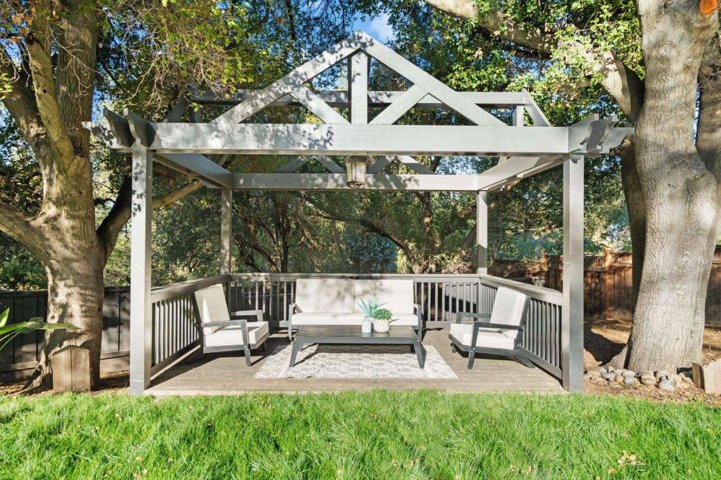 Detail Gallery Image 66 of 92 For 19050 Camino Barco, Saratoga,  CA 95070 - 6 Beds | 4 Baths