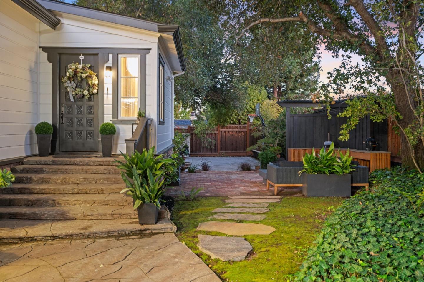 Detail Gallery Image 82 of 92 For 19050 Camino Barco, Saratoga,  CA 95070 - 6 Beds | 4 Baths