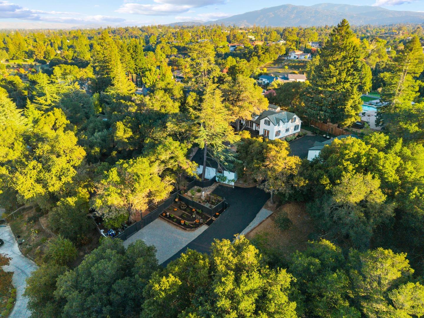 Detail Gallery Image 91 of 92 For 19050 Camino Barco, Saratoga,  CA 95070 - 6 Beds | 4 Baths