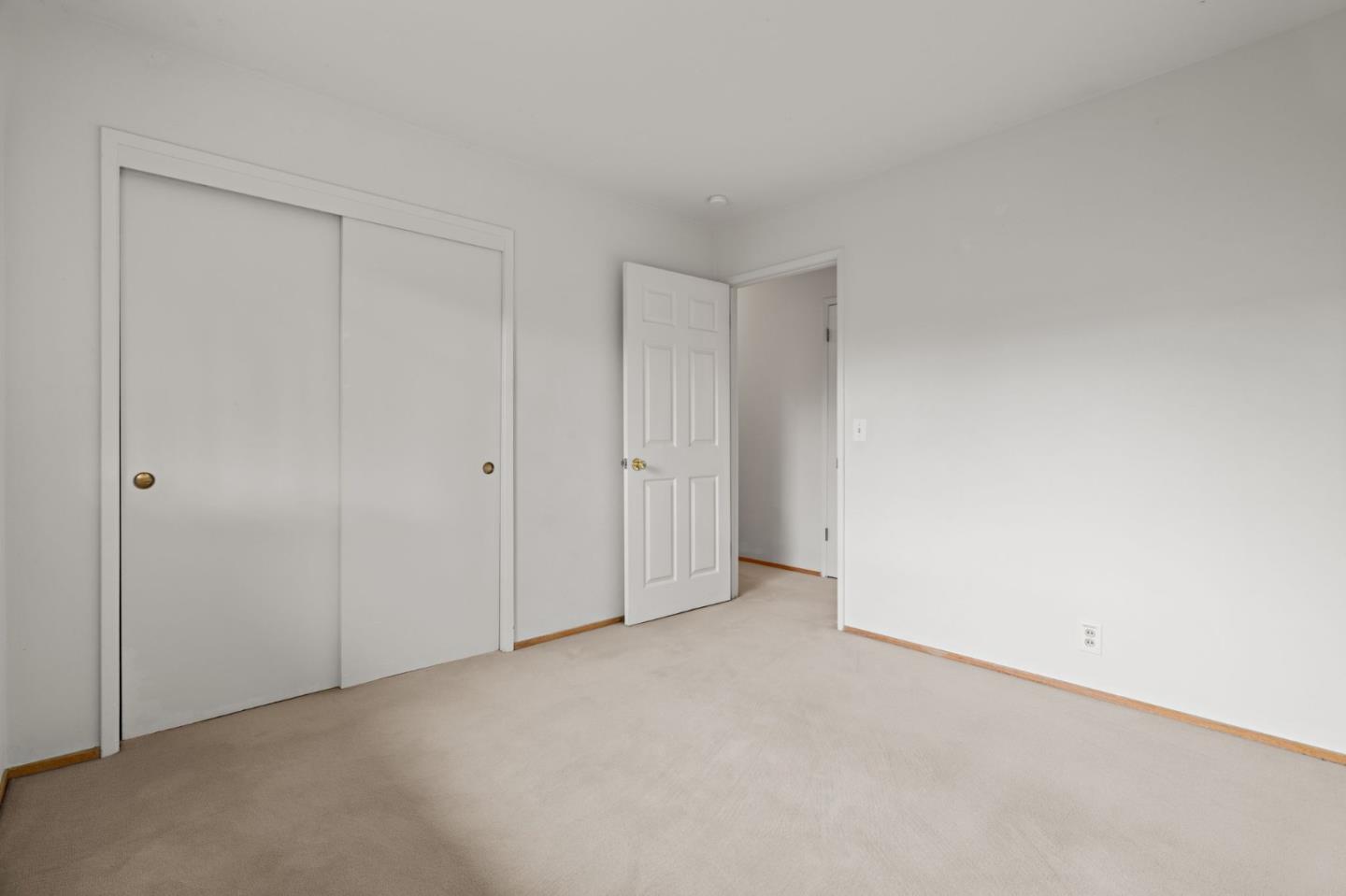 Detail Gallery Image 17 of 33 For 1401 S Mary Ave, Sunnyvale,  CA 94087 - 3 Beds | 2 Baths