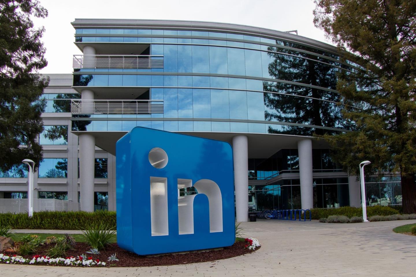 Detail Gallery Image 29 of 33 For 1401 S Mary Ave, Sunnyvale,  CA 94087 - 3 Beds | 2 Baths