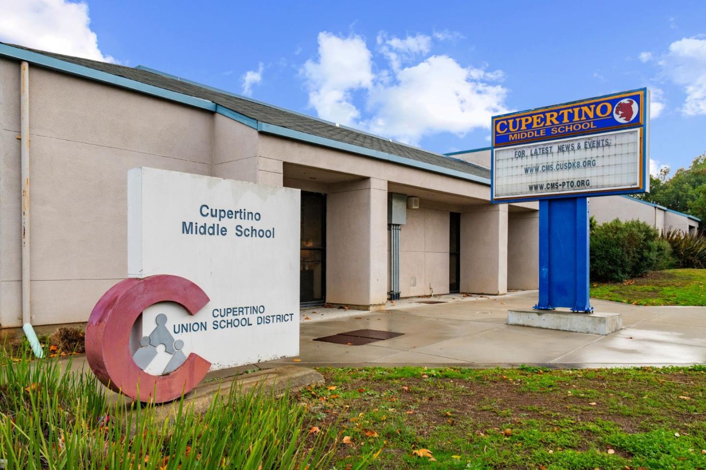 Detail Gallery Image 32 of 33 For 1401 S Mary Ave, Sunnyvale,  CA 94087 - 3 Beds | 2 Baths