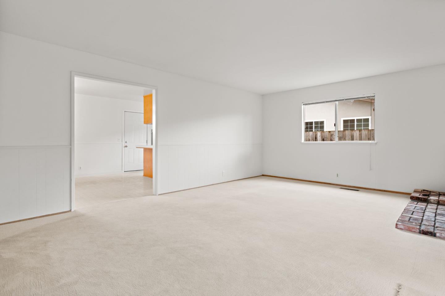 Detail Gallery Image 5 of 33 For 1401 S Mary Ave, Sunnyvale,  CA 94087 - 3 Beds | 2 Baths