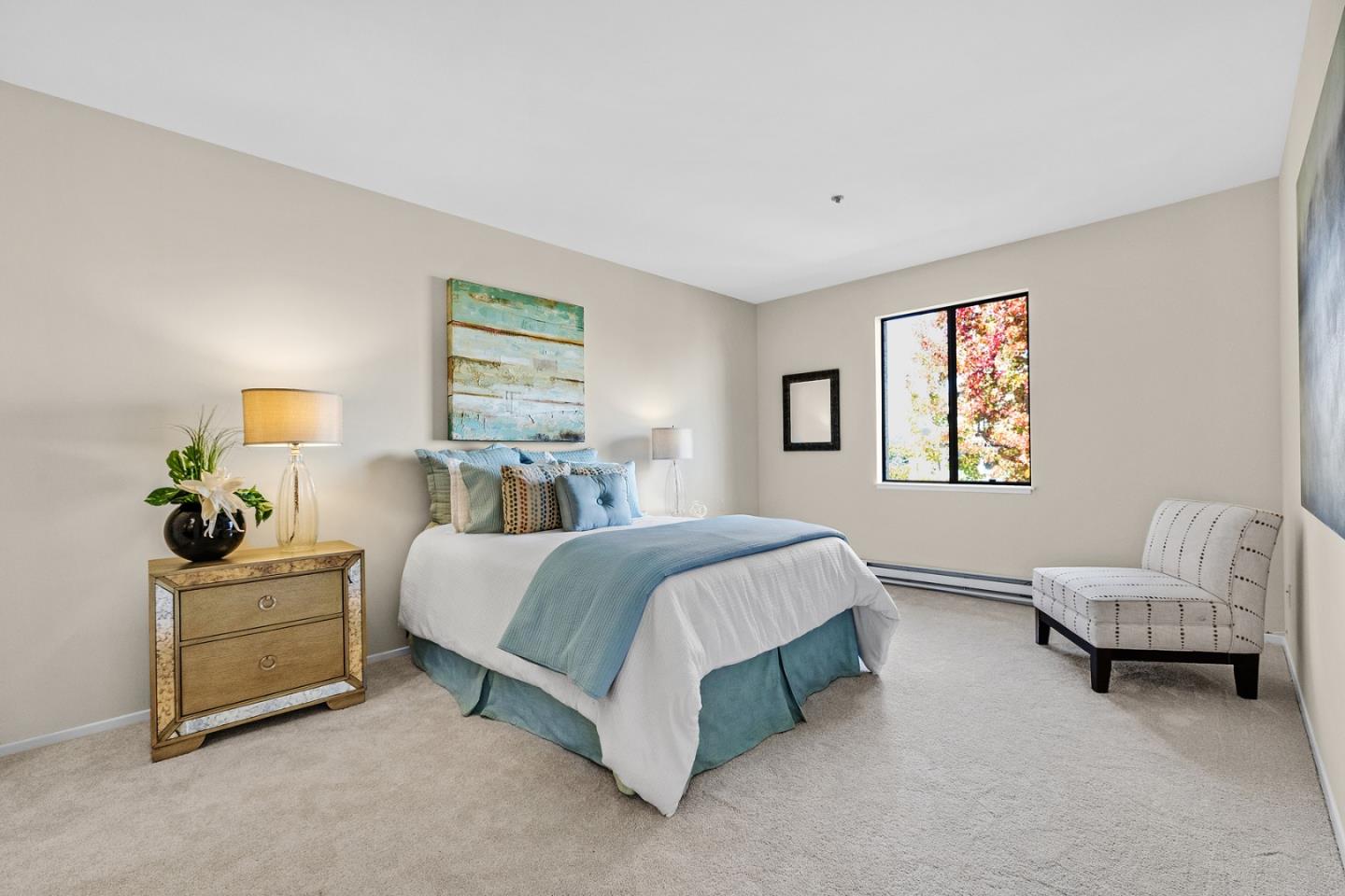 Detail Gallery Image 12 of 23 For 1515 Floribunda Ave #302,  Burlingame,  CA 94010 - 2 Beds | 2 Baths
