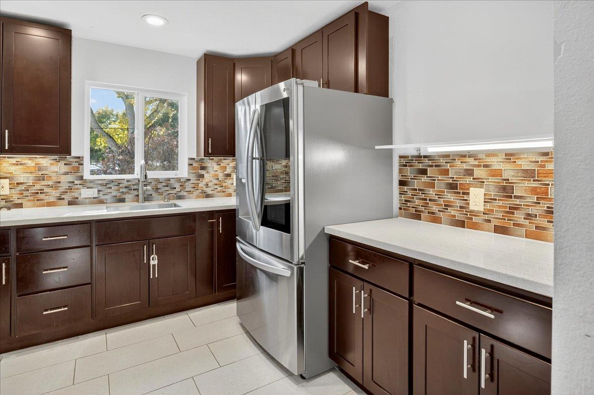 Detail Gallery Image 14 of 40 For 3703 Florence St, Redwood City,  CA 94063 - 4 Beds | 1 Baths