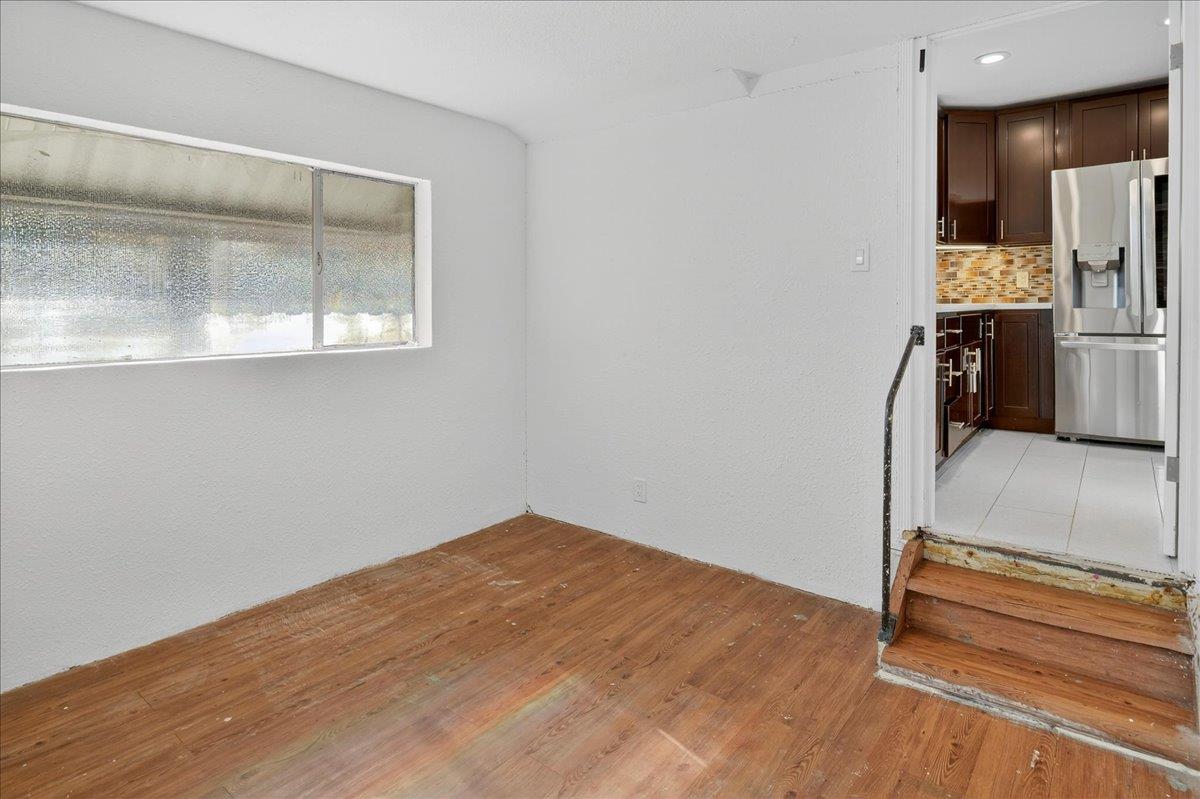 Detail Gallery Image 18 of 40 For 3703 Florence St, Redwood City,  CA 94063 - 4 Beds | 1 Baths