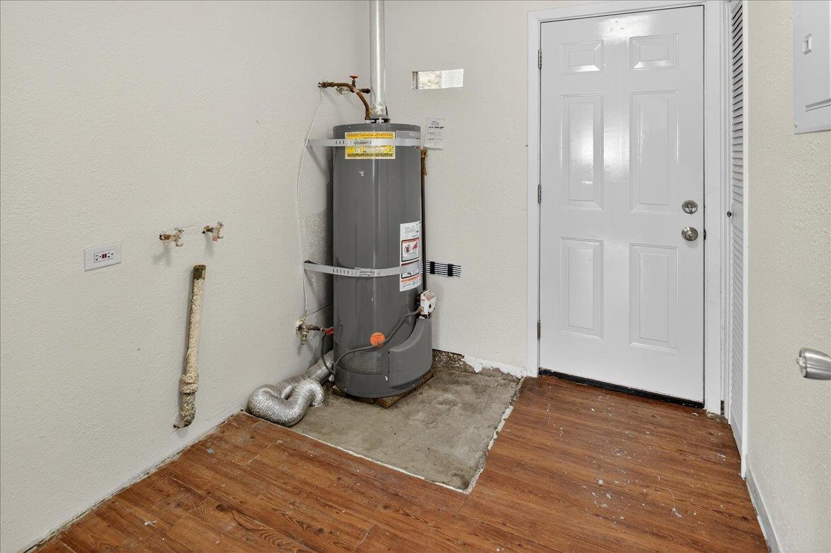 Detail Gallery Image 20 of 40 For 3703 Florence St, Redwood City,  CA 94063 - 4 Beds | 1 Baths