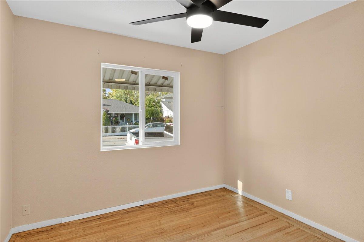 Detail Gallery Image 23 of 40 For 3703 Florence St, Redwood City,  CA 94063 - 4 Beds | 1 Baths