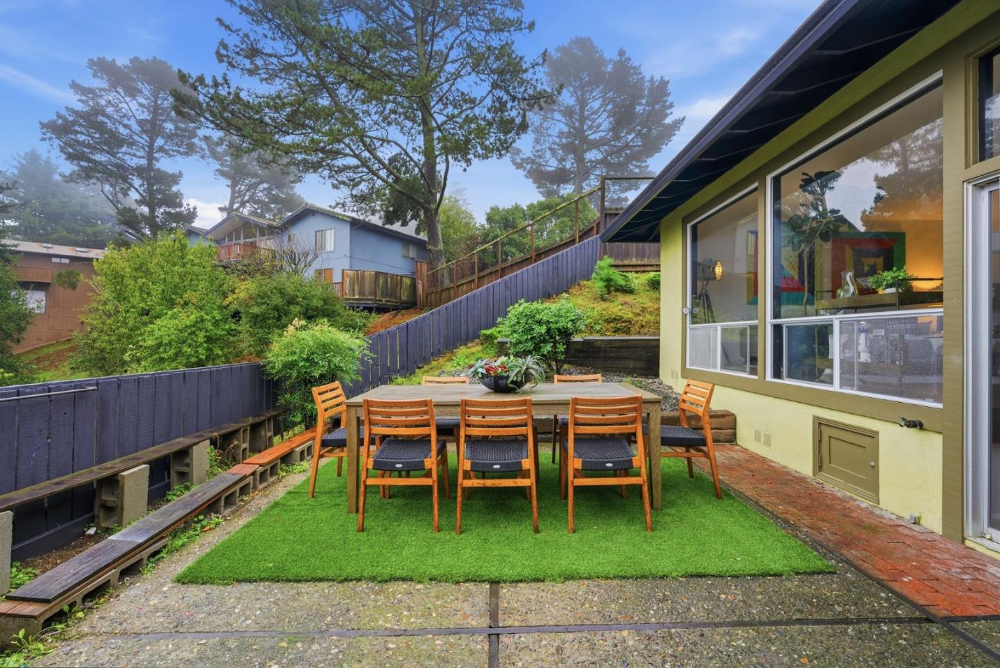 Detail Gallery Image 39 of 70 For 5870 Balmoral Dr, Oakland,  CA 94619 - 3 Beds | 2 Baths