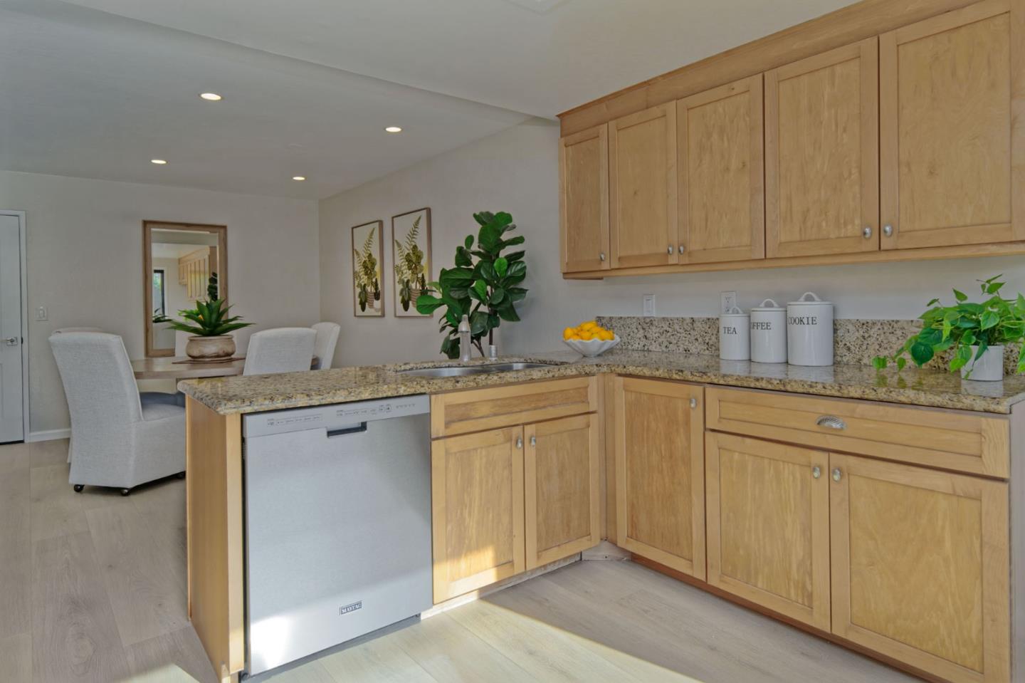 Photo #10: ML82027007 Listing: Photo #10