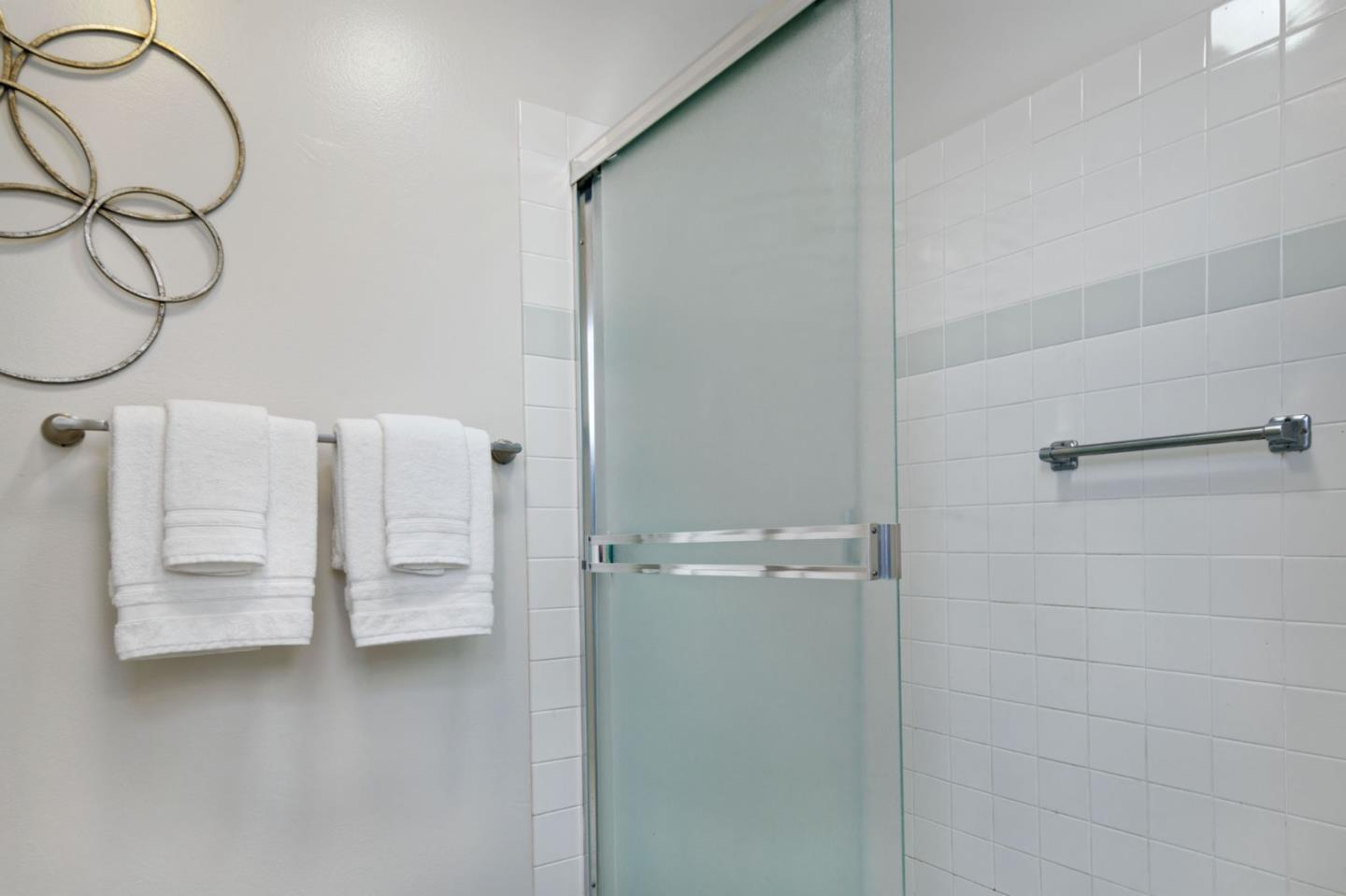 Photo #20: ML82027007 Listing: Photo #20